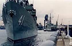 Pneumatic Rubber Fender-Marine - Dawson Group Ltd. - China Manufacturer, Supplier, Factory